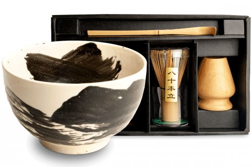 Ensemble pour thé matcha Shiro kuro 4 pièces Ensemble pour thé matcha Shiro kuro 4 pièces